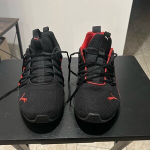 Men’s Puma Color mix Size 11- Rare